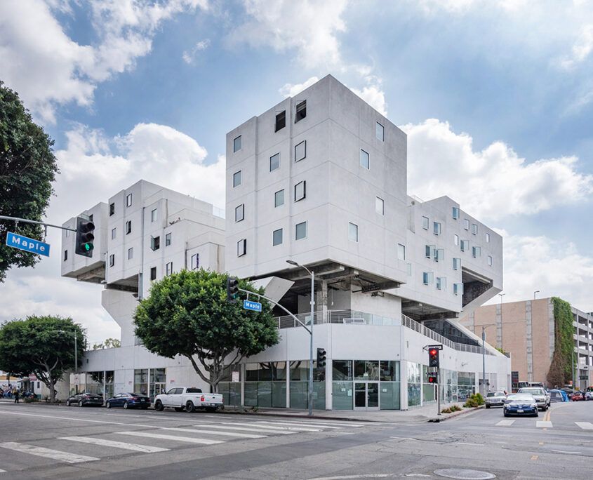 Star Apartments